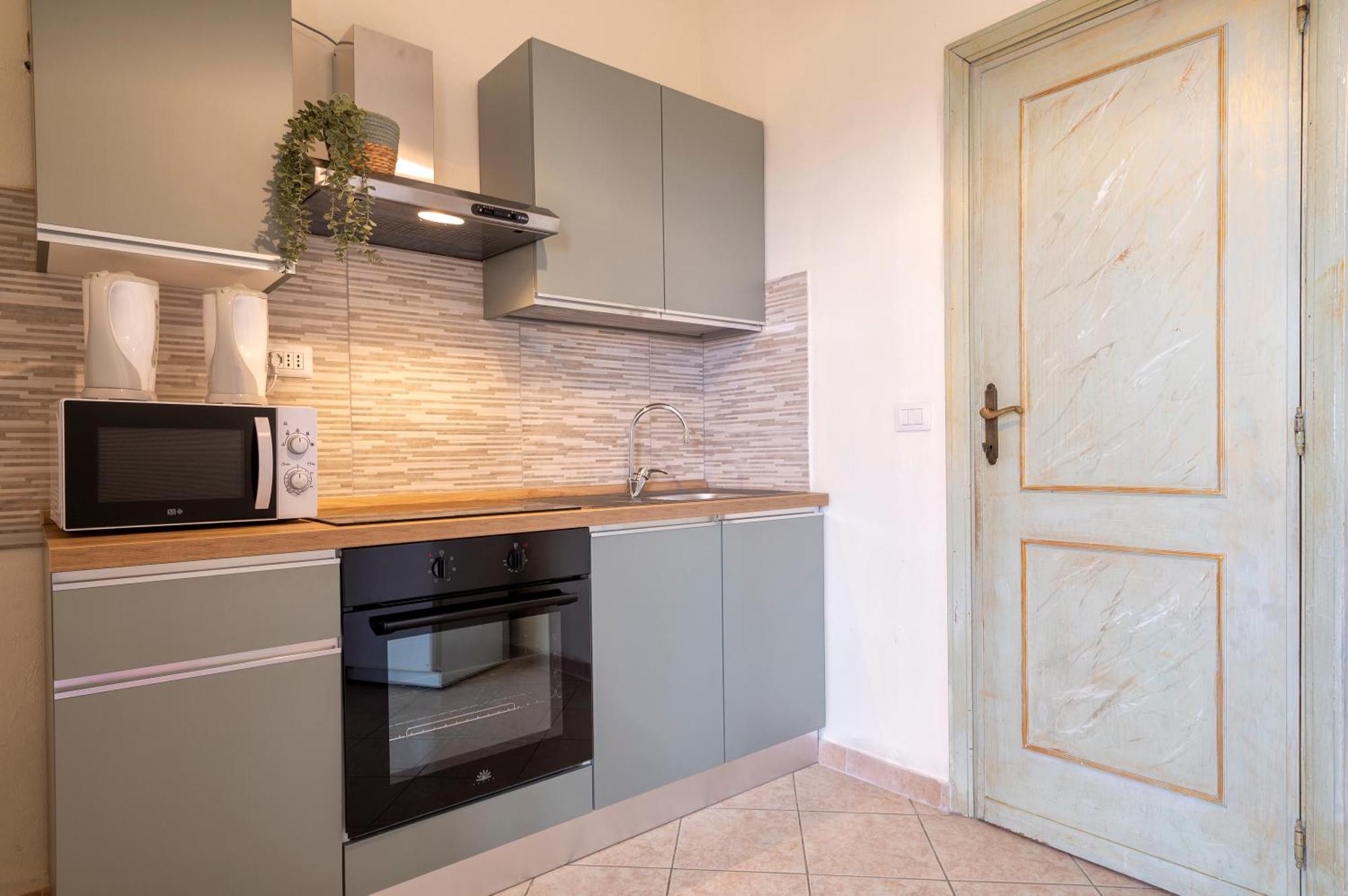 Oasis Guest House Alghero Bagian luar foto