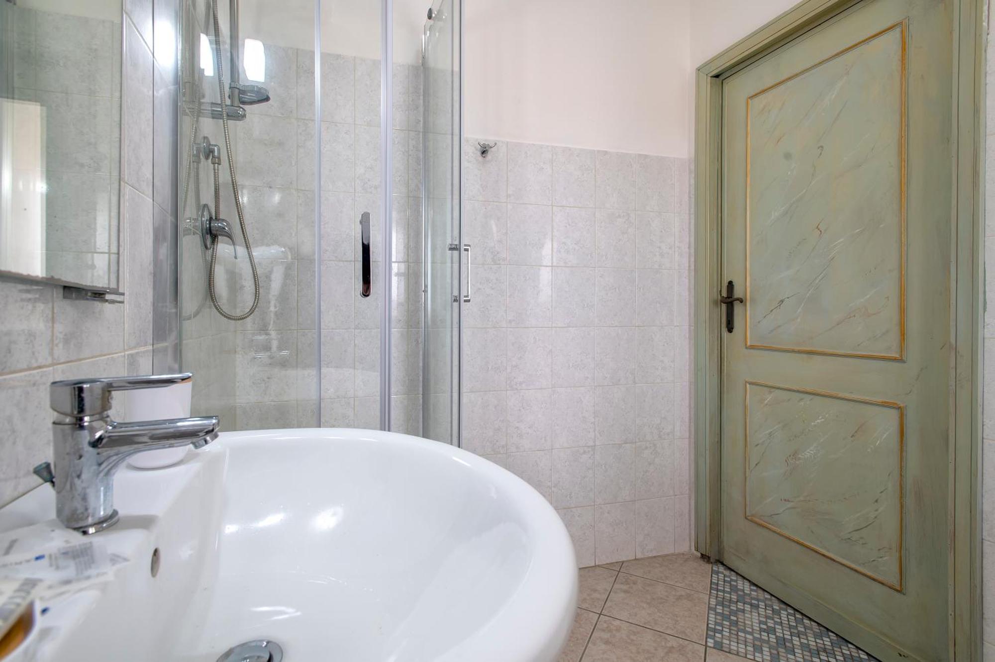 Oasis Guest House Alghero Bagian luar foto