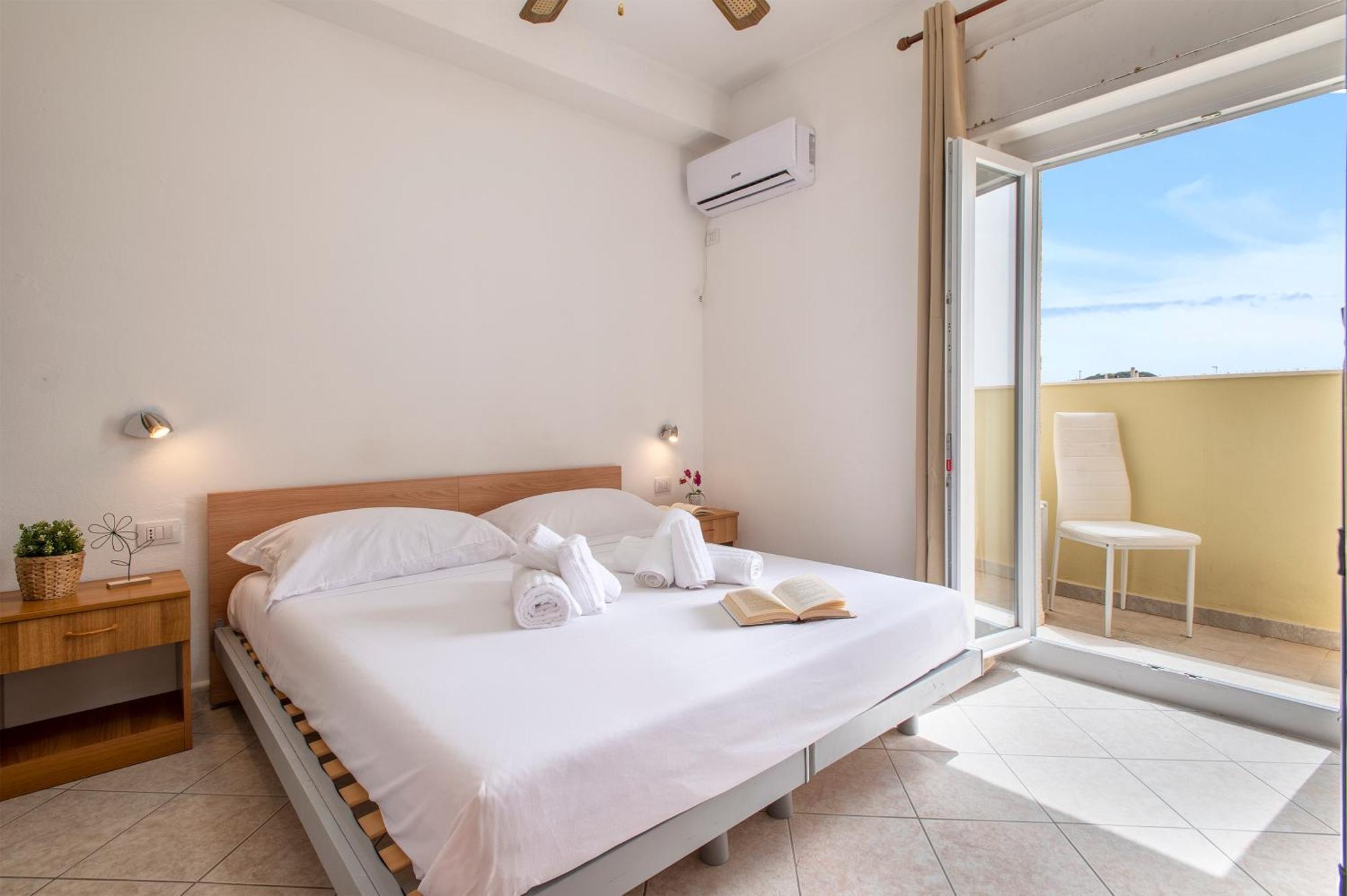 Oasis Guest House Alghero Bagian luar foto