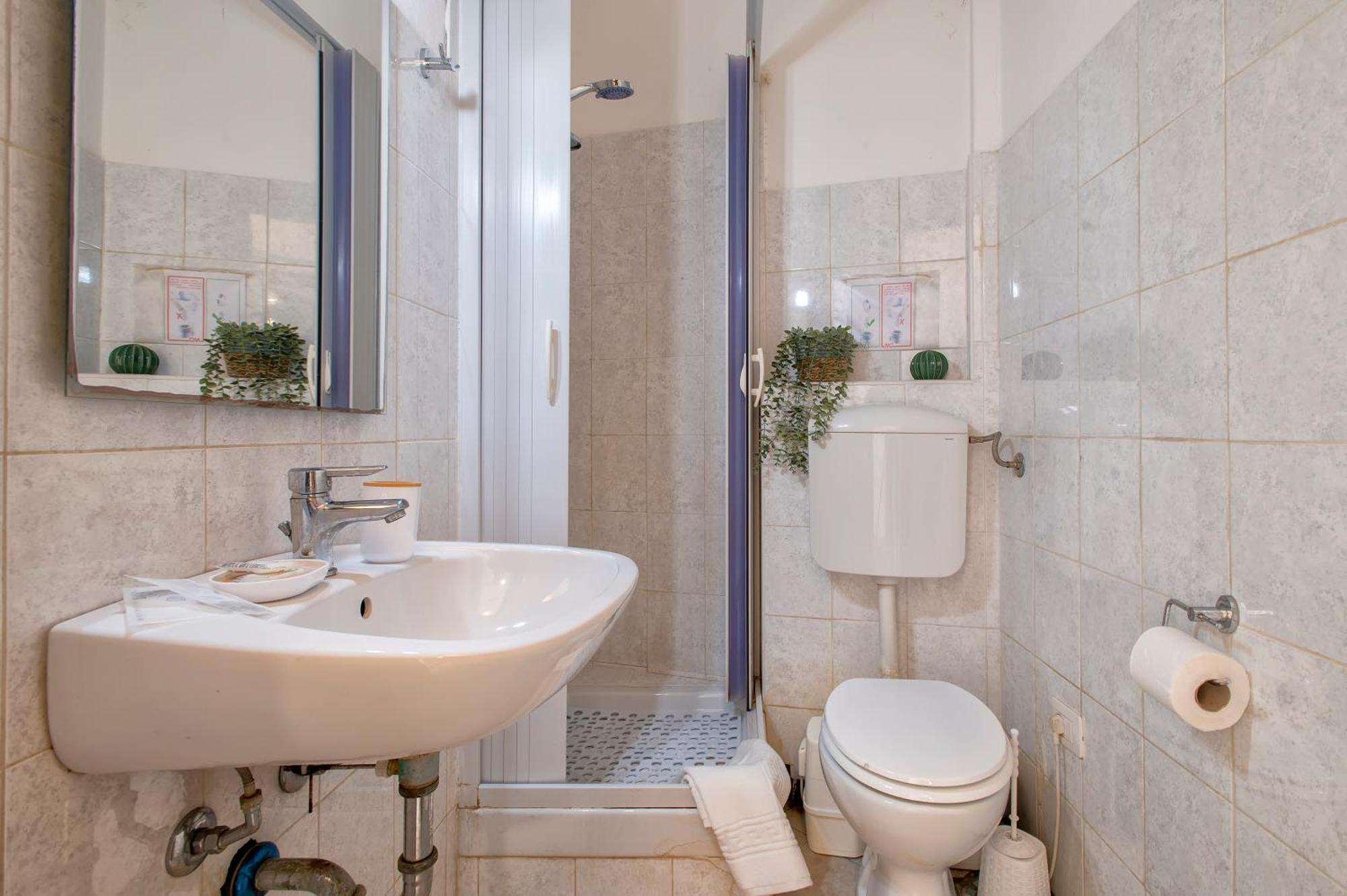 Oasis Guest House Alghero Bagian luar foto